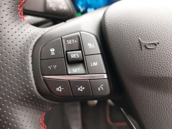 Used Ford Kuga 2025 for sale - 76282461: Photo 12