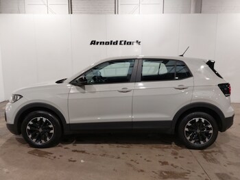 Used Volkswagen T-Cross 2021 for sale - 77365924: Photo