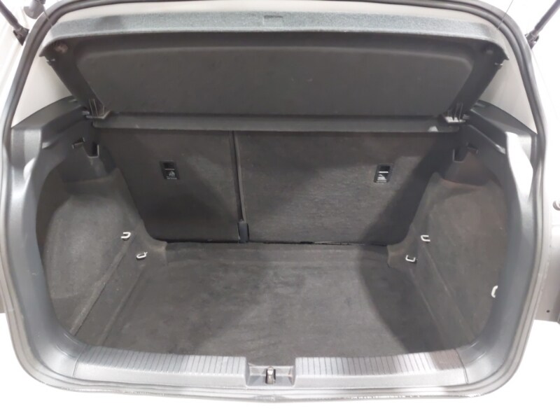 Used Volkswagen T-Cross 2021 for sale - 77365924: Photo 8