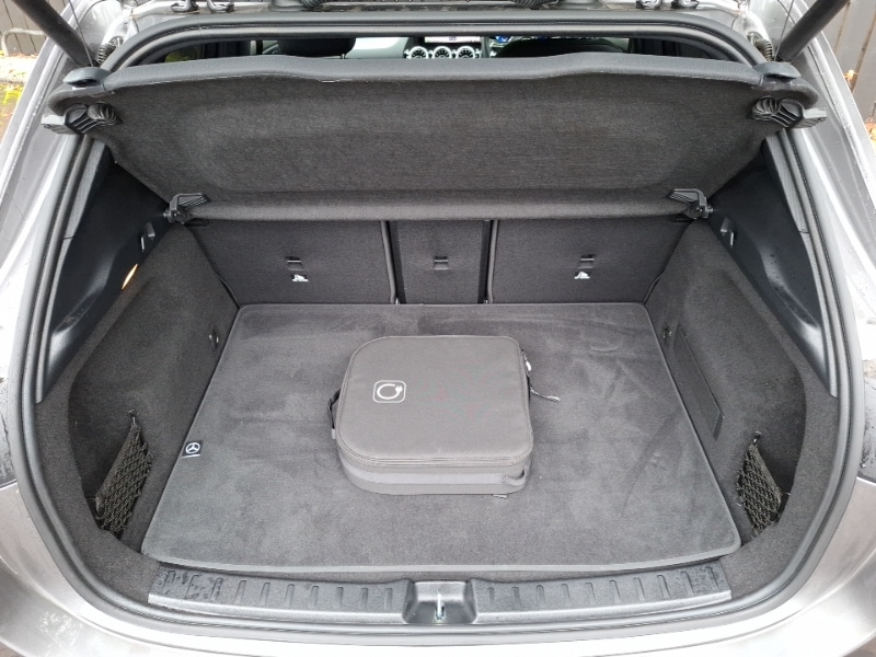 Used Mercedes-Benz EQA 2024 for sale - 76548278: Photo 8