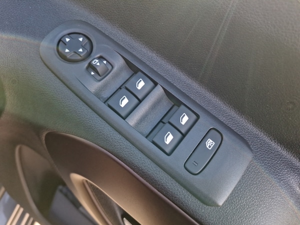 Used Peugeot Rifter 2020 for sale - 76275374: Photo 12