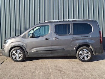 Used Peugeot Rifter 2020 for sale - 76275374: Photo