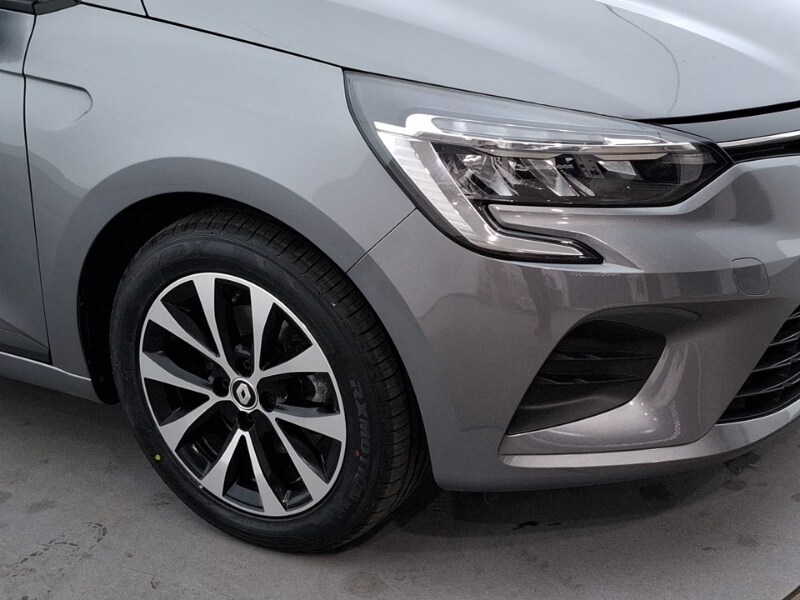 Used Renault Clio 2023 for sale - 77732015: Photo 9