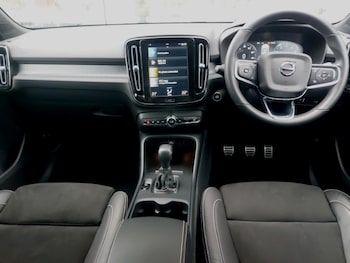 Used Volvo XC40 2021 for sale - 76639884: Photo