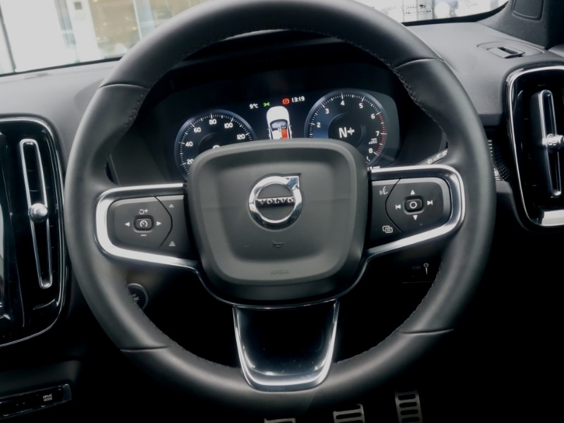 Used Volvo XC40 2021 for sale - 76639884: Photo 7