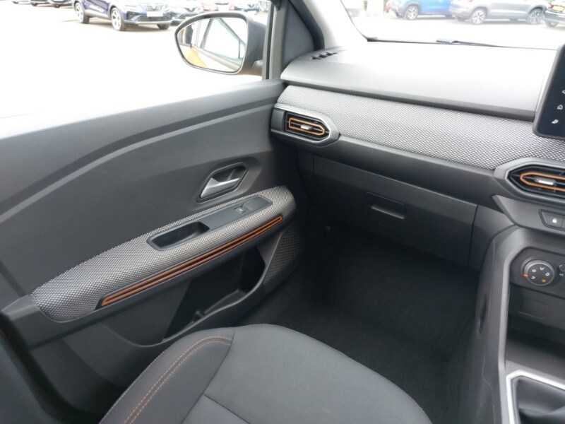 Used Dacia Sandero Stepway 2023 for sale - 77556636: Photo 10