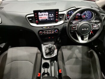 Used Kia Ceed 2024 for sale - 78865940: Photo