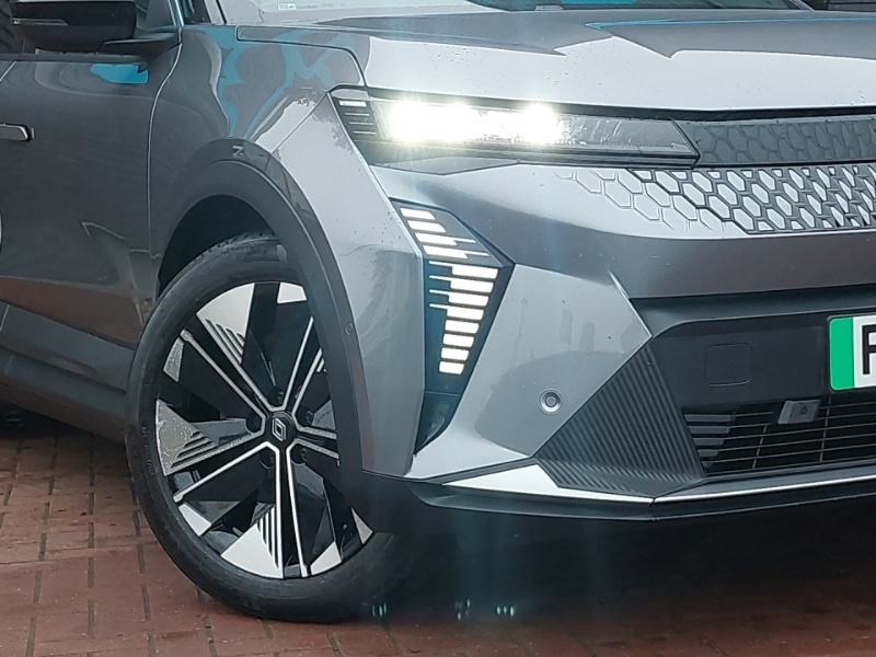 Used Renault Scenic E-Tech 2025 for sale - 76471908: Photo 9