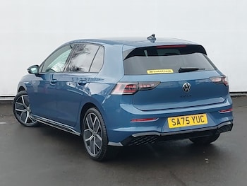 Used Volkswagen Golf 2025 for sale - 76983600: Photo
