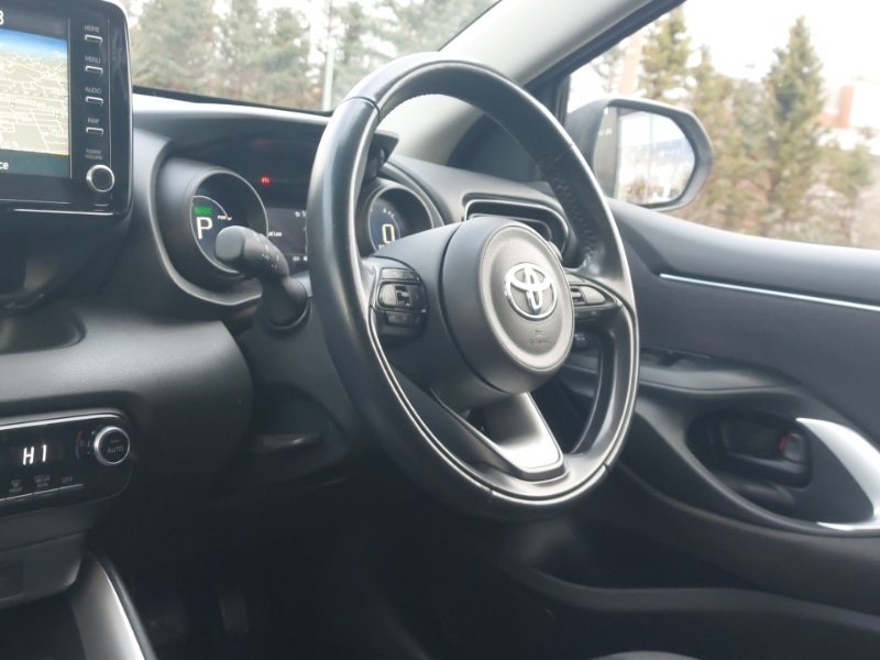 Used Toyota Yaris 2023 for sale - 77365998: Photo 11