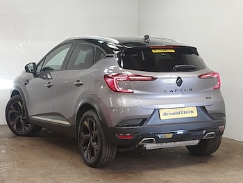 Used Renault Captur 2023 for sale - 78635237: Photo
