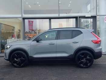 Used Volvo XC40 2025 for sale - 77540564: Photo