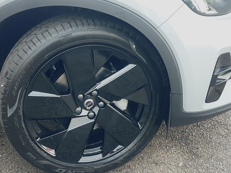 Used Volvo XC40 2025 for sale - 77540564: Photo 9