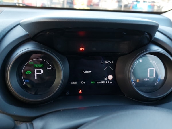 Used Toyota Yaris 2021 for sale - 76220745: Photo 12