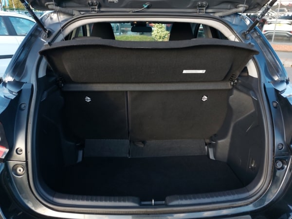 Used Toyota Yaris 2021 for sale - 76220745: Photo 8