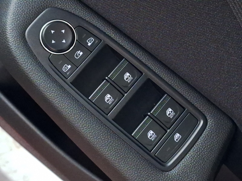 Used Renault Clio 2024 for sale - 76779035: Photo 12