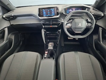 Used Peugeot 2008 2023 for sale - 79489290: Photo
