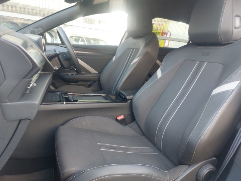 Used Vauxhall Astra 2024 for sale - 76636520: Photo 5