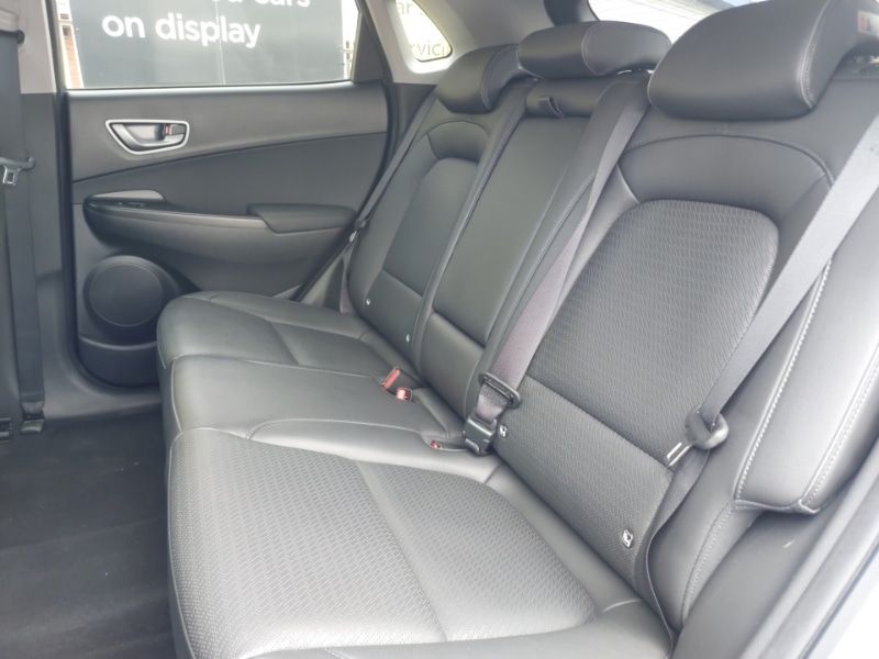 Used Hyundai KONA 2021 for sale - 77645517: Photo 6