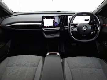 Used Renault Megane E Tech 2023 for sale - 77397771: Photo