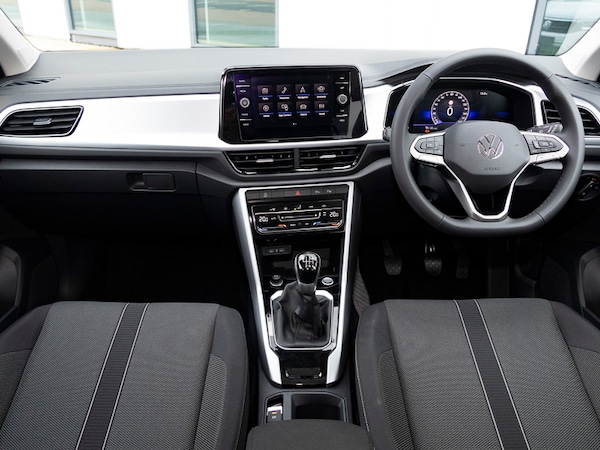 Used Volkswagen T-Roc 2025 for sale - 76194827: Photo 2