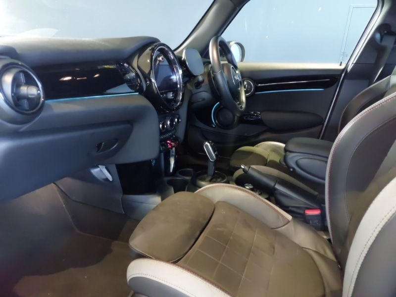 Used MINI Hatch 2021 for sale - 77162705: Photo 5