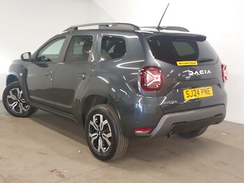 Used Dacia Duster 2024 for sale - 78114719: Photo