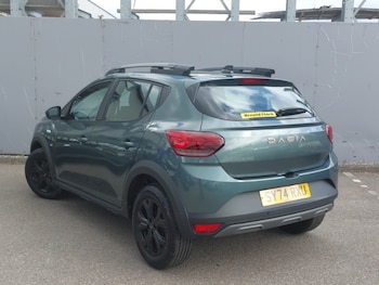 Used Dacia Sandero Stepway 2024 for sale - 76112918: Photo 3