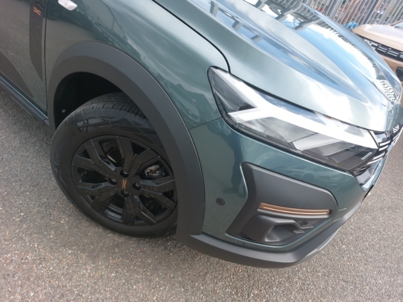 Used Dacia Sandero Stepway 2024 for sale - 76112918: Photo 9