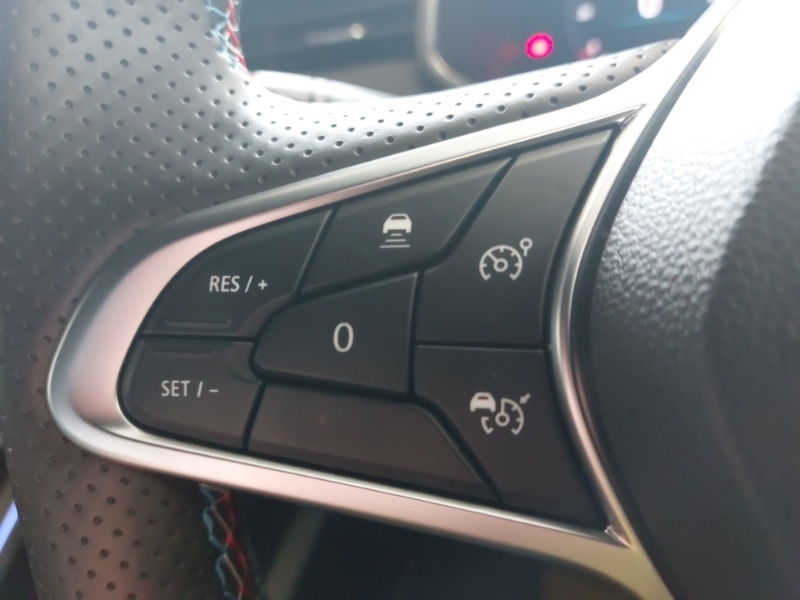 Used Renault Clio 2024 for sale - 76335308: Photo 12