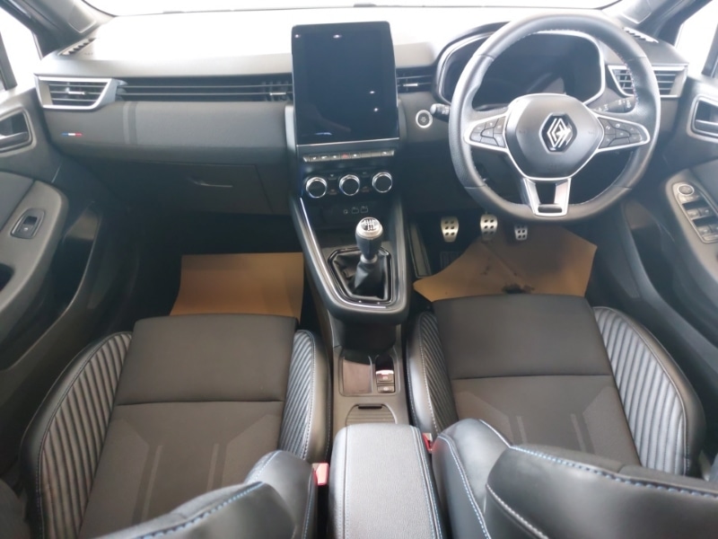 Used Renault Clio 2024 for sale - 76335308: Photo 2