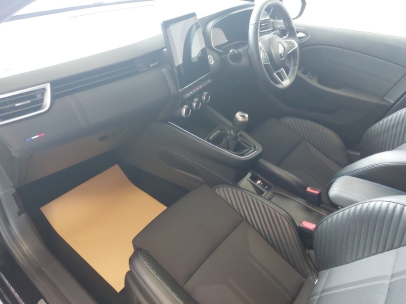 Used Renault Clio 2024 for sale - 76335308: Photo 5