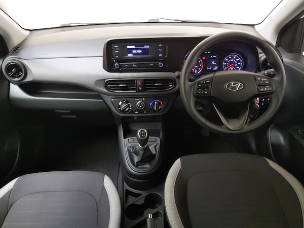 Used Hyundai i10 2023 for sale - 76212970: Photo 2