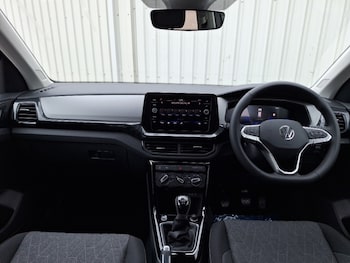 Used Volkswagen T-Cross 2025 for sale - 75750381: Photo