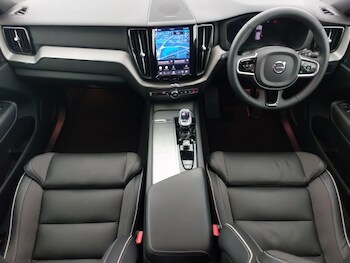 Used Volvo XC60 2024 for sale - 78415931: Photo