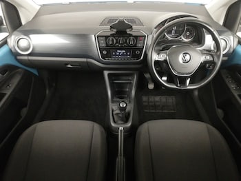 Used Volkswagen up! 2021 for sale - 76194817: Photo 2