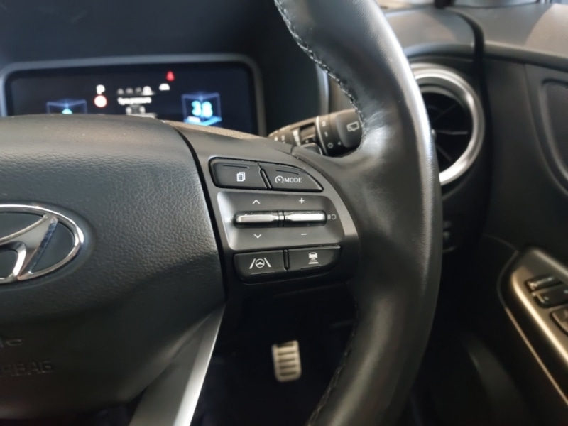 Used Hyundai KONA 2023 for sale - 77777740: Photo 11