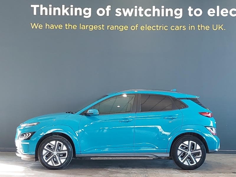 Used Hyundai KONA 2023 for sale - 77777740: Photo 4