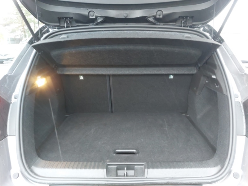 Used Renault Captur 2023 for sale - 76760937: Photo 8