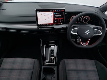 Used Volkswagen Golf 2025 for sale - 77847825: Photo