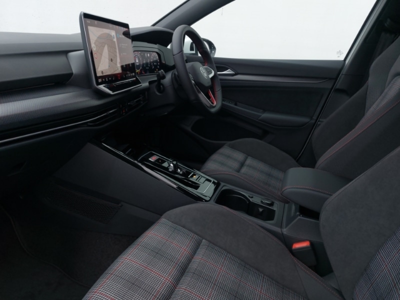 Used Volkswagen Golf 2025 for sale - 77847825: Photo 5