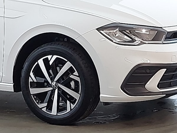 Used Volkswagen Polo 2024 for sale - 76179163: Photo 9