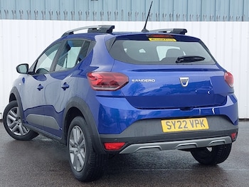 Used Dacia Sandero Stepway 2022 for sale - 77167152: Photo