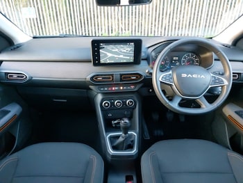 Used Dacia Sandero Stepway 2023 for sale - 77380369: Photo