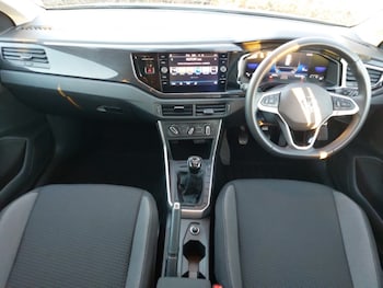 Used Volkswagen Polo 2024 for sale - 77338985: Photo