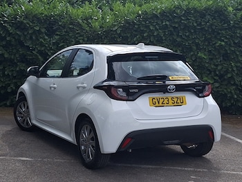Used Toyota Yaris 2023 for sale - 79360621: Photo