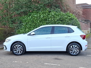 Used Volkswagen Polo 2023 for sale - 78527576: Photo