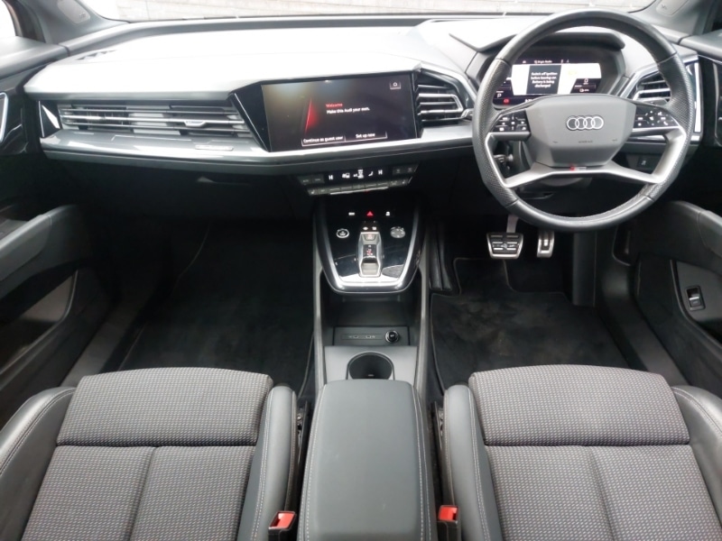 Used Audi Q4 e-tron 2023 for sale - 77955099: Photo 2