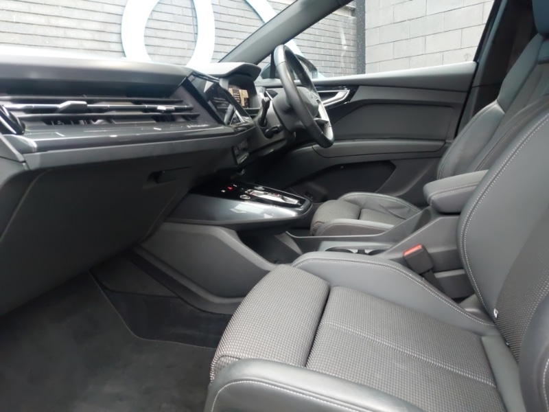 Used Audi Q4 e-tron 2023 for sale - 77955099: Photo 5