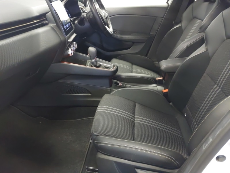 Used Renault Clio 2023 for sale - 77762159: Photo 5